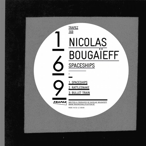 Nicolas Bougaieff – Spaceships