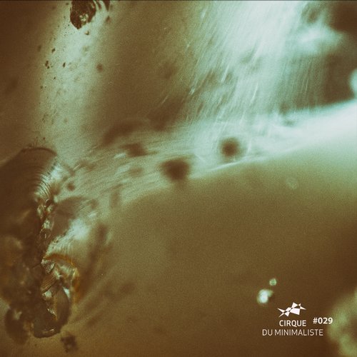 Valura – Broken Circle