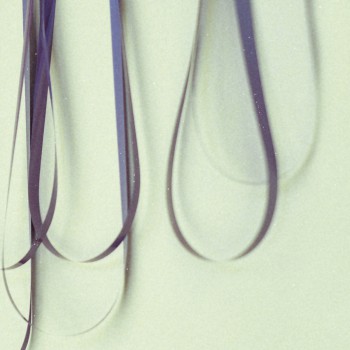 Taylor Deupree & Marcus Fischer – Twine