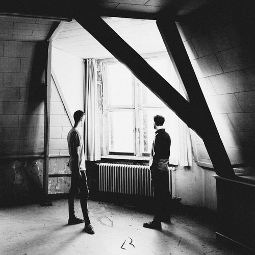 Sue Avenue – Same Same