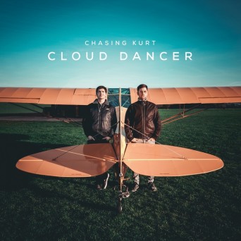 Chasing Kurt – Cloud Dancer