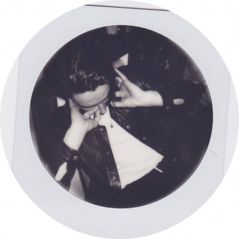 Cody Currie – Vignettes From New York (Throwaway’s Vol. 5)