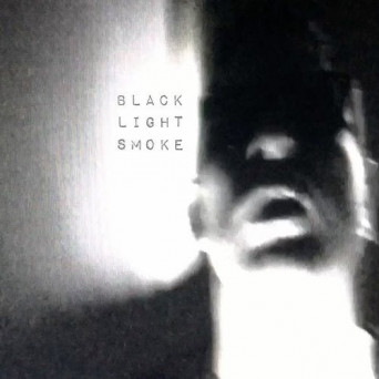 Black Light Smoke – Heat Flash