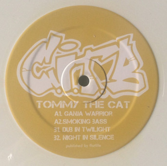 Tommy the Cat – Cat In The Bag 006