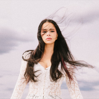 Sofia Kourtesis – Volver