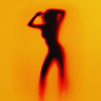 Emma B & ILyes – Feelings