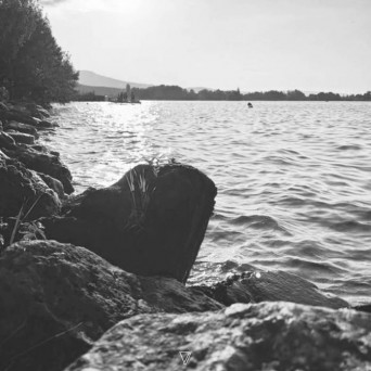 Arteforma & Nicolas Barnes – Connect Ten