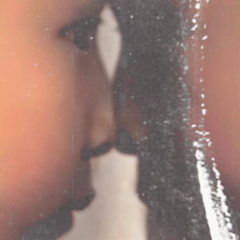 Elise Massoni – Reference Point