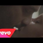 The Chainsmokers ft. ROZES – Roses (Official Video)